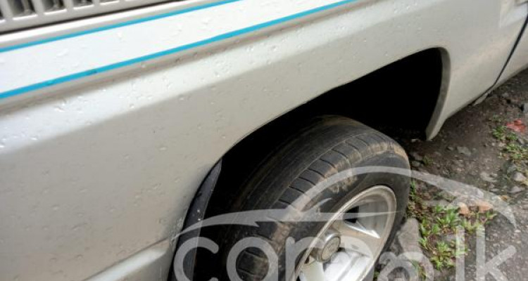 NISSAN VANETTE 1996