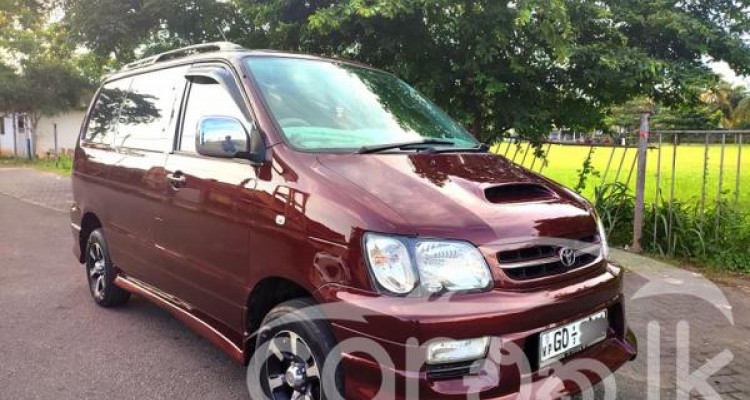 TOYOTA NOAH 1997