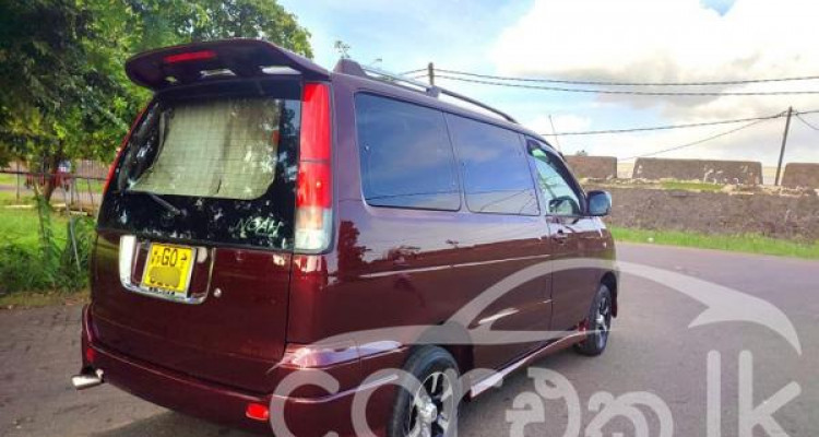 TOYOTA NOAH 1997