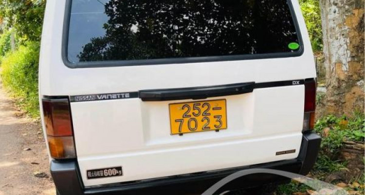 NISSAN VANETTE 1994