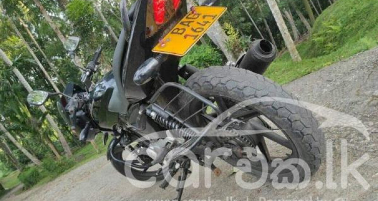 BAJAJ PULSAR 150 2013