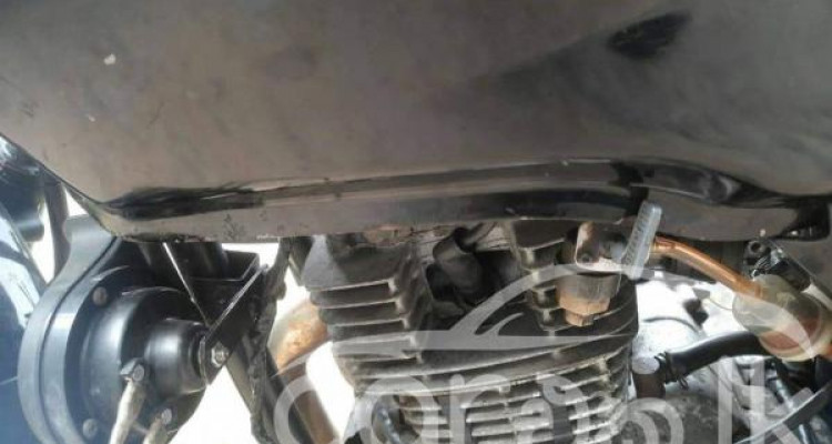 BAJAJ PULSAR 150 2005