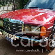 MERCEDES BENZ 240D 1983