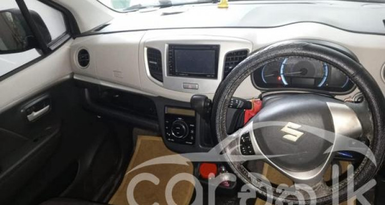 SUZUKI WAGON R FZ 2014