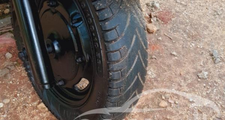 MAHINDRA RZ125 2014