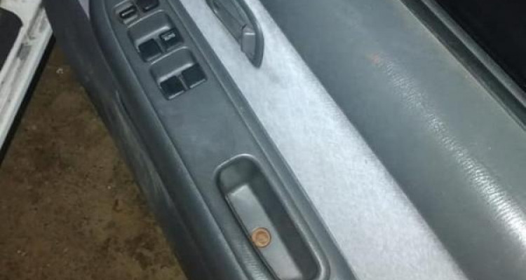NISSAN SUNNY FB14 1996