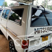 MITSUBISHI L300 1982
