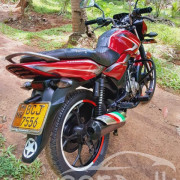BAJAJ DISCOVER 2015