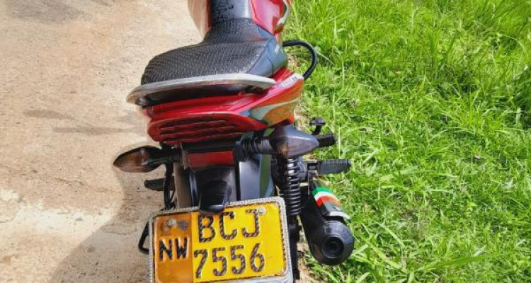 BAJAJ DISCOVER 2015