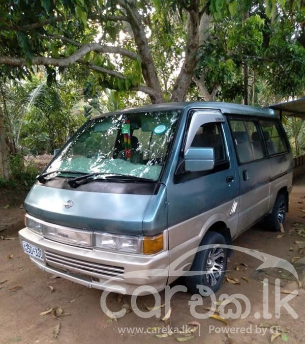 NISSAN LARGO 1993