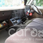 TOYOTA HIACE LH30 1982