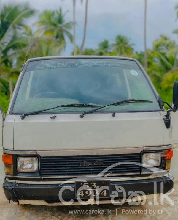 TOYOTA HIACE 1988