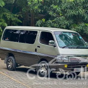 TOYOTA HIACE 1990