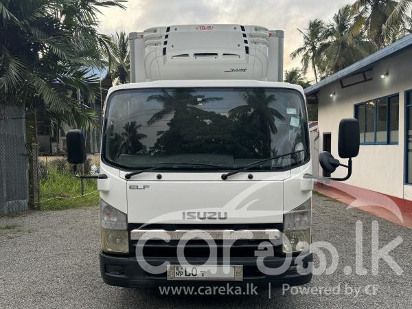 ISUZU ELF FREEZER 2013