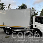 ISUZU ELF FREEZER 2013