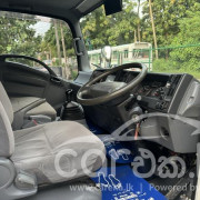 ISUZU ELF FREEZER 2013
