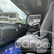 ISUZU ELF FREEZER 2011