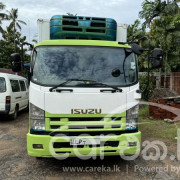 ISUZU ELF FREEZER 2011