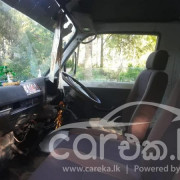 TOYOTA HIACE LH30 1982