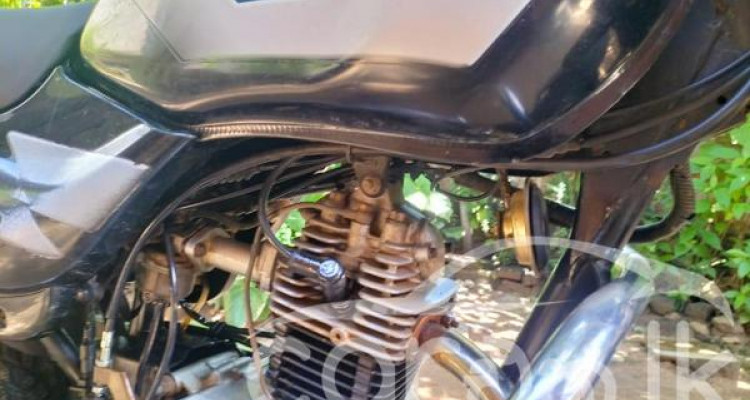 BAJAJ CT100 2009