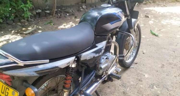 BAJAJ CT100 2009