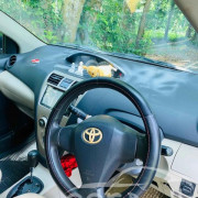 TOYOTA YARIS 2006