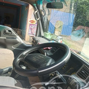 ISUZU ELF 2001