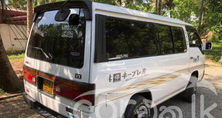 NISSAN CARAVAN 1991