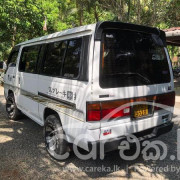 NISSAN CARAVAN 1991