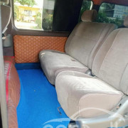 NISSAN CARAVAN 1993