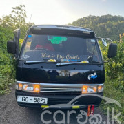 NISSAN CARAVAN 1993