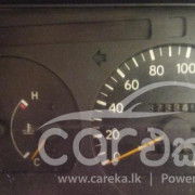 TOYOTA DOLPHIN LH113 1995