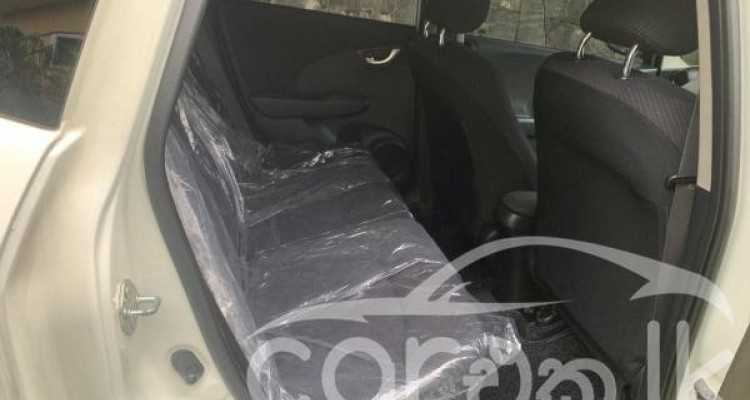 HONDA FIT GP1 2012