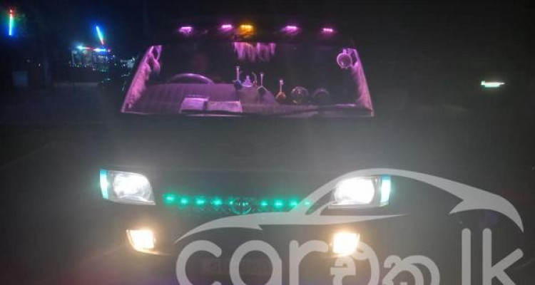 TOYOTA DOLPHIN LH113 1991