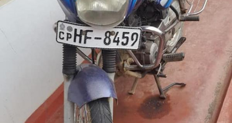 BAJAJ CALIBER 2006