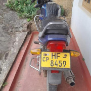 BAJAJ CALIBER 2006