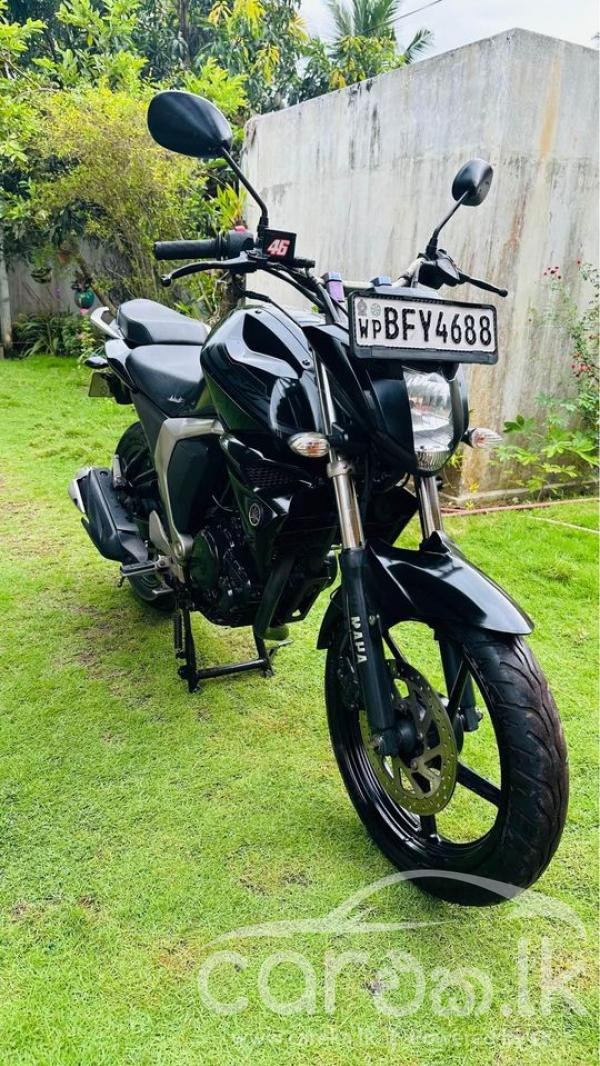 YAMAHA FZ V2 2017