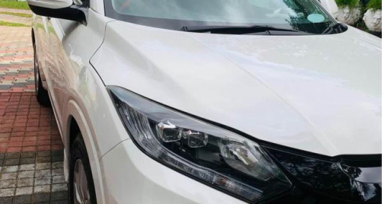 HONDA VEZEL 2014