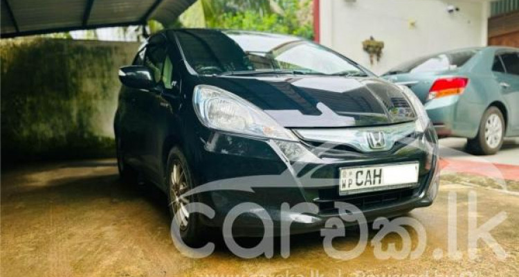 HONDA FIT GP1 2012
