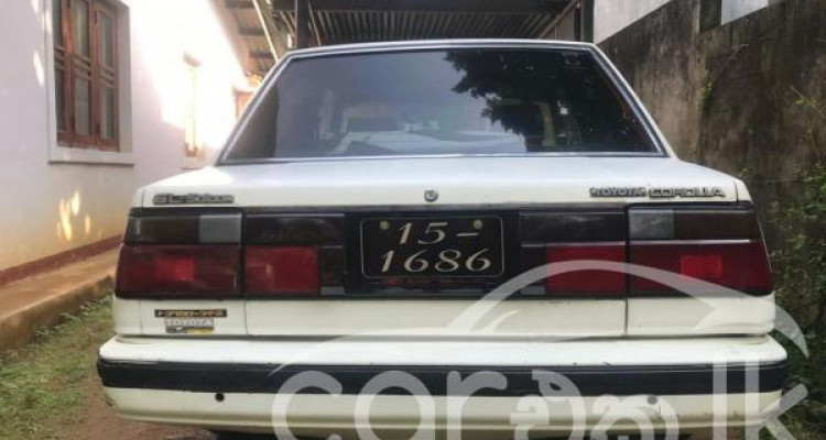 TOYOTA COROLLA AE80 1984