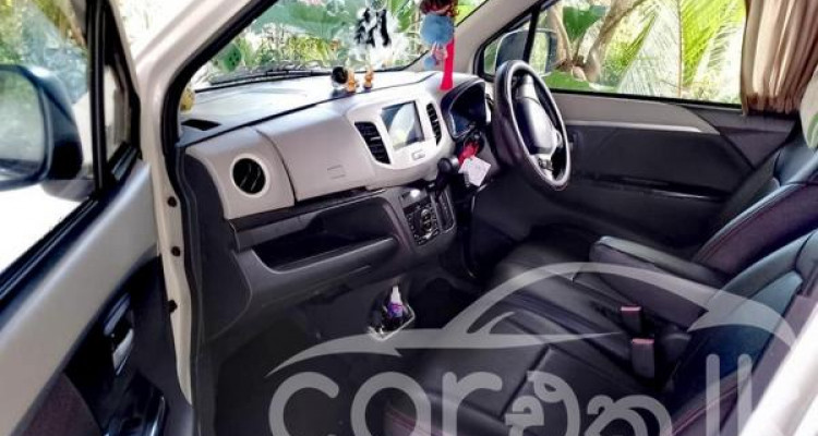 SUZUKI WAGON R 2014