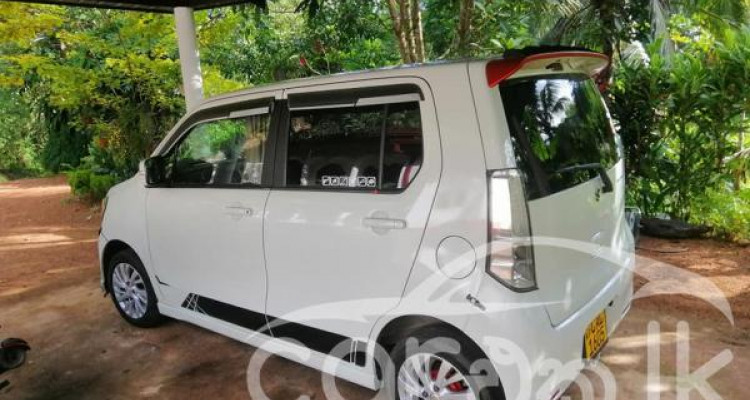 SUZUKI WAGON R 2014