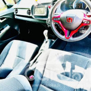 HONDA INSIGHT 2011