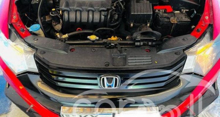 HONDA INSIGHT 2011