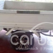 ISUZU ELF 1982