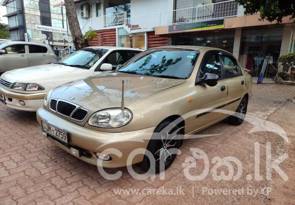 DAEWOO LANOS 2001