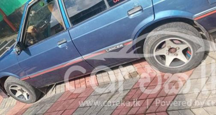 MITSUBISHI LANCER BOX 1982
