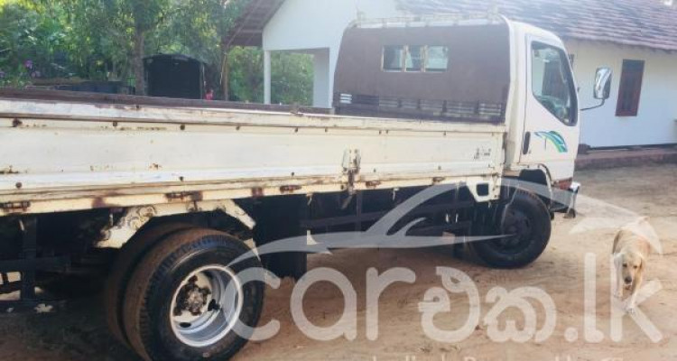 MITSUBISHI CANTER 2000