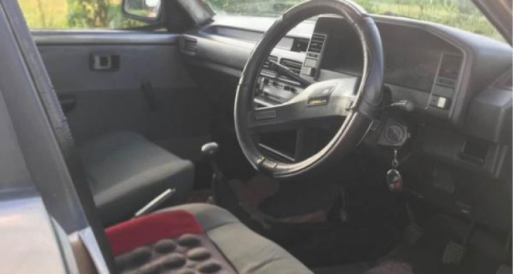 TOYOTA COROLLA 1986