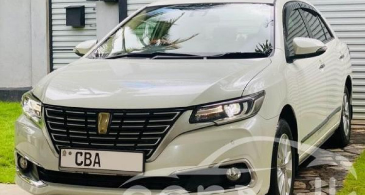 TOYOTA PREMIO 2017